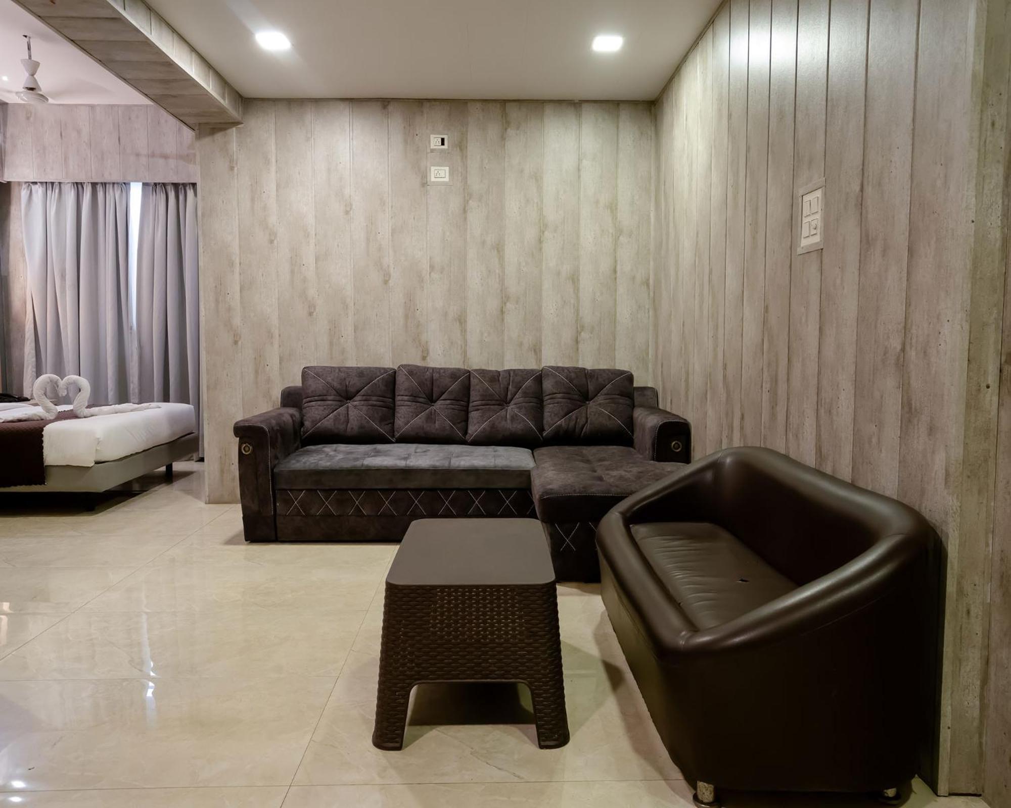 Hotel Grand Seasons- Navi Mumbai Exterior foto